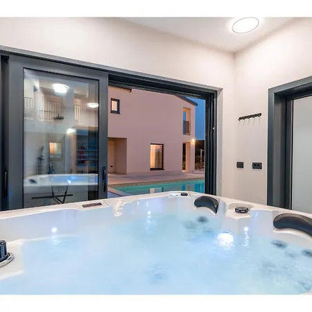 Willa Luxury Velunida I Family In Porec *
