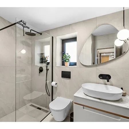 Luxury Velunida I Family In Porec Willa *