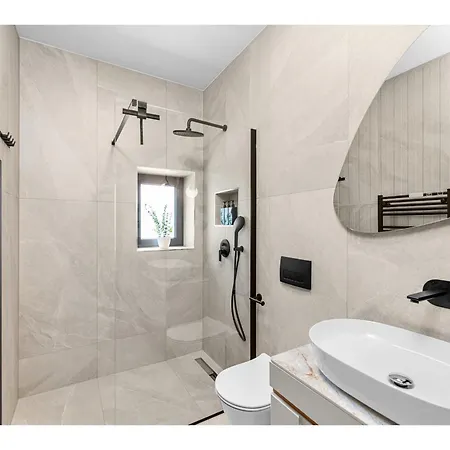 Luxury Velunida I Family In Porec *