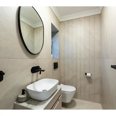 Luxury Velunida I Family In Porec Montižana