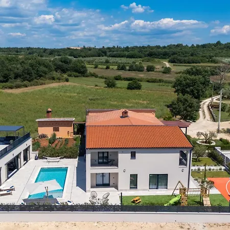 Willa Luxury Velunida I Family In Porec *